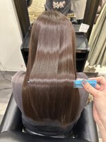 アッサンブレ&nbsp;イメチェン！！髪質改善トリートメントでツヤ髪に