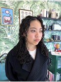 外国人風カーリーパーマ