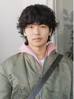 スピンオフシフト(SPIN-OFF SHIFT) ミディアムシャドウパーマ