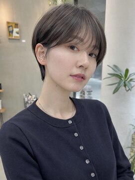 ミィ 浦和(mee) 透明感カラー ボブ 前髪 ショート カラー ブリーチ&カラー