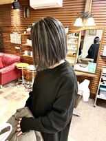 ヘアースペース エートゥーゼット(HairSpace AtoZ)&nbsp;コントラストハイライト/白髪ぼかしハイライト/カラー