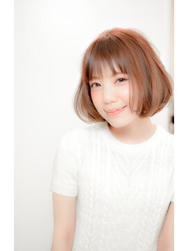 キサ ファータ 恵比寿(kisa fata) [オージュアサロン/恵比寿]ナチュラルピンクのふんわりボブ