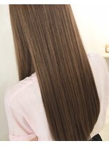 シアン(CYAN)&nbsp;髪質改善　ベージュ系ロングスタイル