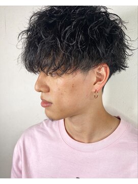 アンダーバーホワイト(_WHITE) 無造作スパイラルツイストパーマ