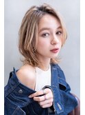 mowen×外ハネミディアム×ラフウェーブ×ブロンドカラー