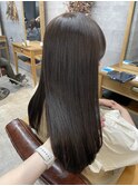 透明感たっぷりグレージュ