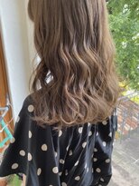 パディントン(Paddington)&nbsp;フラットミディアム♪シアーベージュで透き通る透明感☆