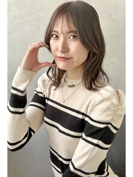 アカデミーサロンイー 代々木店(Academy Salon E) 【Academy SALON E】キレイめミディアム