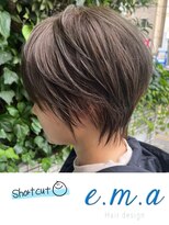 エマヘアデザイン(e.m.a Hair design) ショートカット