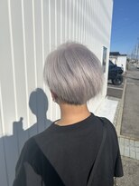 エン(En)&nbsp;【日名田】ホワイトカラー