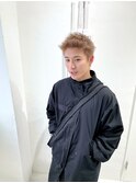 ハイトーンミルクティー×スパイキーショート