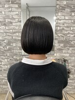 クロト(Clotho) ミニボブ/髪質改善縮毛矯正白髪ぼかしレイヤーショートカット