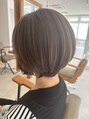 アグ ヘアー シア 岡谷店(Agu hair xia) ショートボブにハイライトを数枚入れて白髪ボカシ^ ^