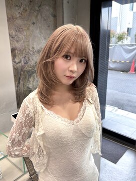 ソル ジングウマエ(SOL JINGUMAE) 《原宿ウルフハッシュカットレイヤーミルクティーベージュ韓国》