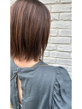 リビング(LiVing) 夏でもスッキリまとまるボブ