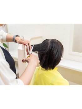 髪質や骨格、クセを見極めて、あなたに一番似合うStyleをご提案♪再現性の高いカットが魅力☆