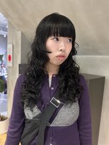 ニキータ(Nikiita) 〈ぷつっとバング/パーマスタイル〉