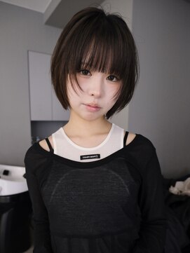 イリ(iLi) 【iLi×REN】ぱつっとボブ/ミニボブ/ボブレイヤー《立川》