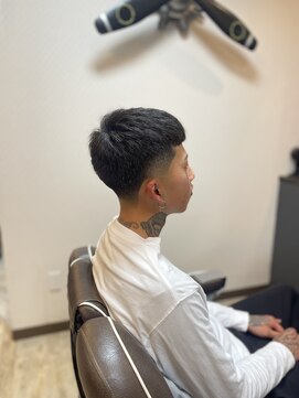 ヘアールームノア(Hair room Noa) テーパーフェード