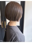 おとな可愛いミニボブ