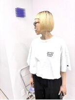 イラカ(elaka)&nbsp;ハイトーンカラー×ミニボブ