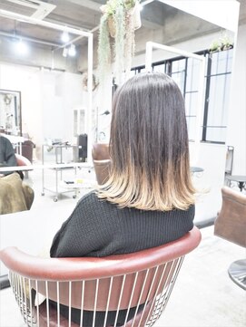 コニ(Coni) ♪Coni♪グラデーション裾カラー/ケアブリーチ/ダブルカラー