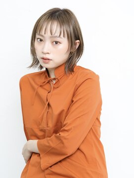 エンタク 新宿三丁目店(enntaku) ケアブリーチ/グラデーションカラー/ペールベージュ[新宿三丁目]