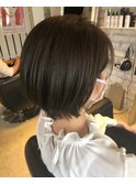 ショートボブ