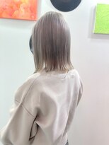 デート 下北沢(DATE)&nbsp;ダブルカラーミルクティーベージュカラーケアブリーチハイトーン