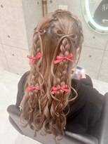 クランリリー 東梅田店(clan lily)&nbsp;編みカチュハーフ三つ編みツイン/梅田ヘアセット