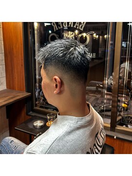 ジョイボックス 東三国店(JOYBOX) ファーザーアップスキンフェード