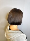 20代30代大人可愛い小顔ボブ前下がりショートハイライト