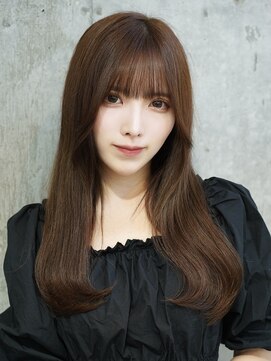 ルームバイシー 新宿(Loom. by Sea) レイヤーカット×ショコラアッシュ【モテ・愛され /小顔ヘア】