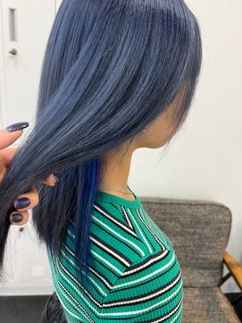 ナインオクロック 津志田店(9o'clock) 寒色カラー