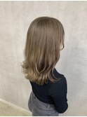 ミルクティーベージュ　ミルクティーグレージュ　くすみベージュ