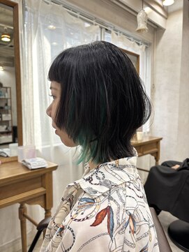 ジュノ(Jeuno) 横浜インナーカラー×ウルフレイヤー