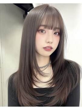 オンク 新宿(onk) 黒髪/グレーベージュ/レイヤーロング/前髪パーマ[新宿駅]