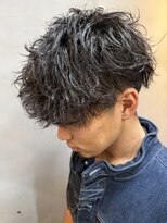 バジオットエイチ(BUZZIoT h)&nbsp;【Men‘s STYLE】ツイストスパイラルパーマ