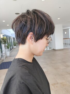 ビュートリアム 神戸(BEAUTRIUM) ハイライト丸みショート/ショートカット/ショートヘア/30代/40代