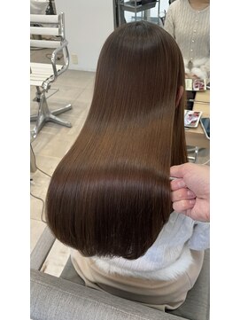 エラ(Ella) 髪質改善×Japanese straight