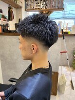 リラ バイ ミラ 新宿(LILA by MILA) 「フェード バーバー ワイルドフェード」新宿フェード