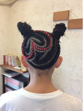 ヘアーズケアーフォルテ だんじり編み込み