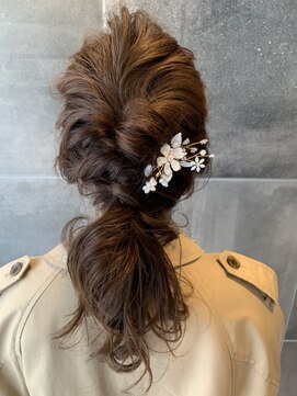 美容室 アイディー i-dee およばれアレンジ