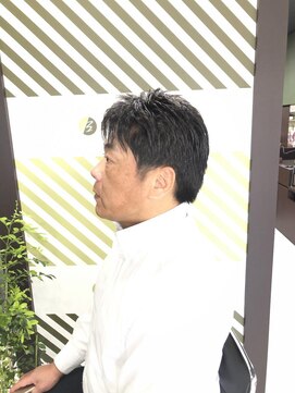 バーバーバー 都賀(BARBER-BAR) BARBER-BARグレーヘアぼかし