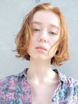 カカン(Kakan) 切りっぱなしボブ X コナレウェーブ