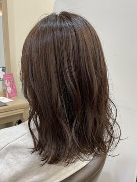 アルターリール(aL ter Rire) アッシュブラウン/中村郁未