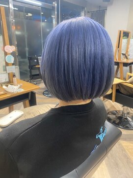 マーレ(MARLE./) くすみブルー×顎ラインボブ