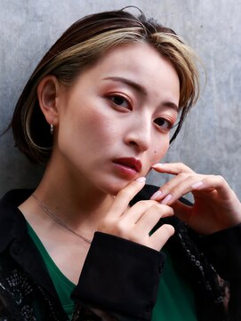 ピークアブー 原宿ハラカド(PEEK-A-BOO) 白髪ぼかしショートハイライトボブくせ毛多毛オトナ30代40代