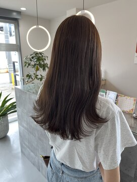 シーン(scene) オリーブグレージュ