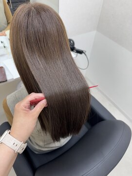 トッカ 三宮ANNEX(tocca) ベージュカラー/透明感カラー/ブリーチなし【石井みな】